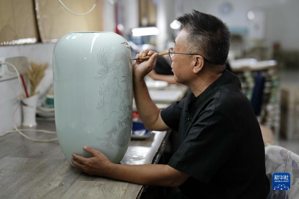 新百老汇轮盘